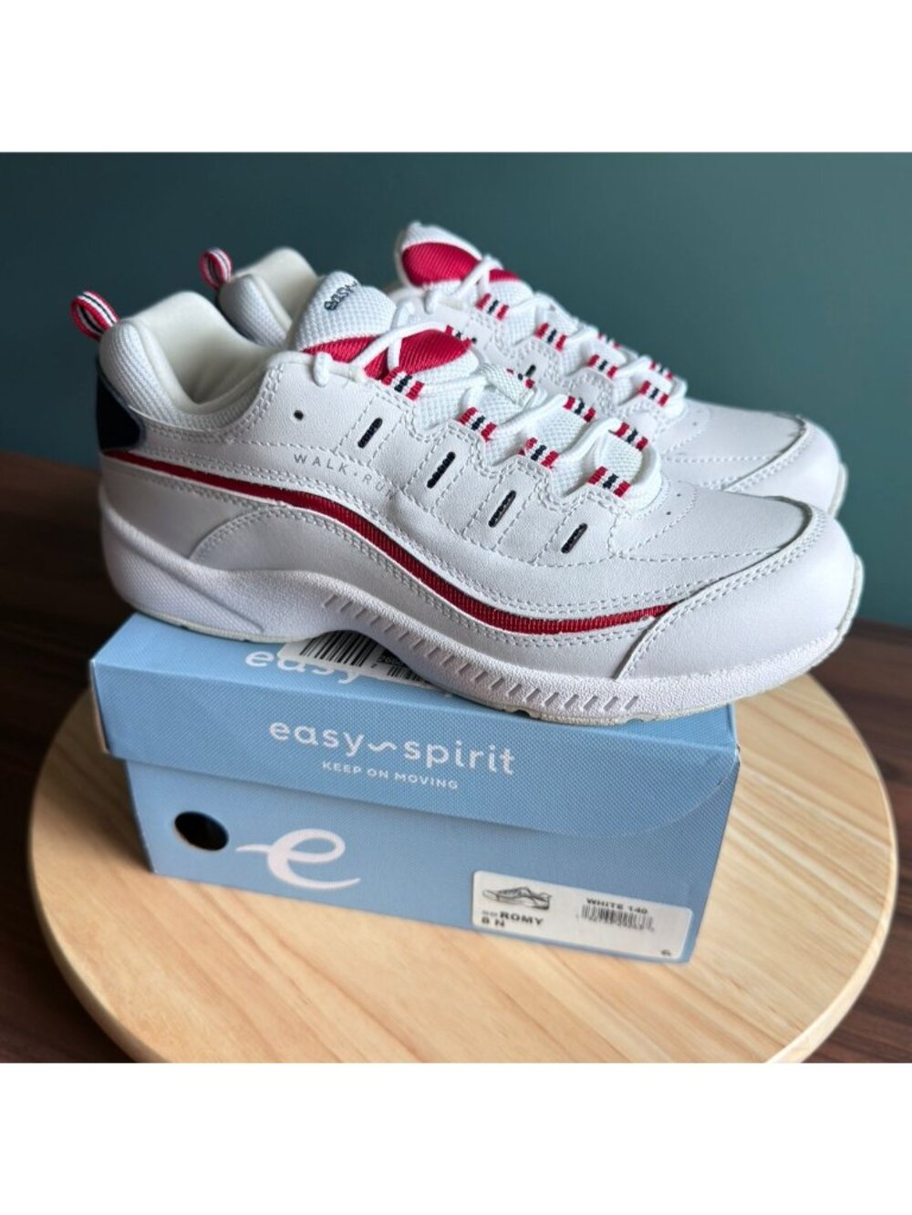 Easy Spirit Womens 8N Sneakers Romy Lightweight Easy-On Walking White Red Cushio